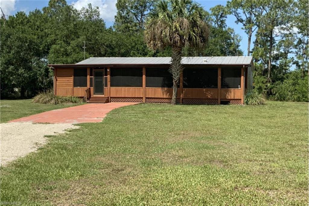 425 Tanner Rd, Felda, FL 33930
