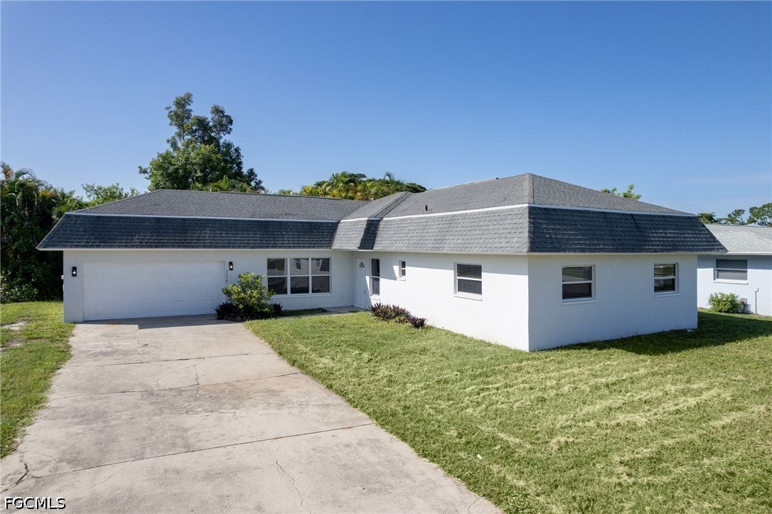 7370 Sea Island Road — photo