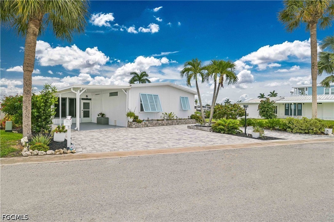 17591 Bryan Court — photo