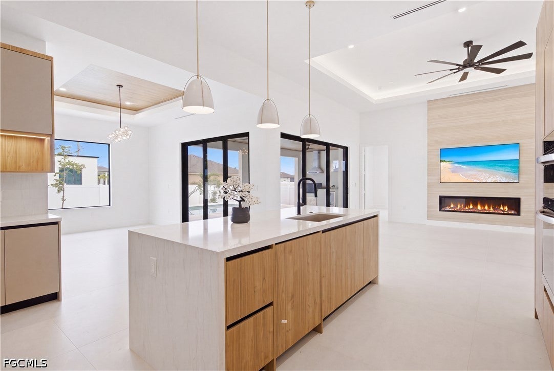 114 SW 36th Place — photo