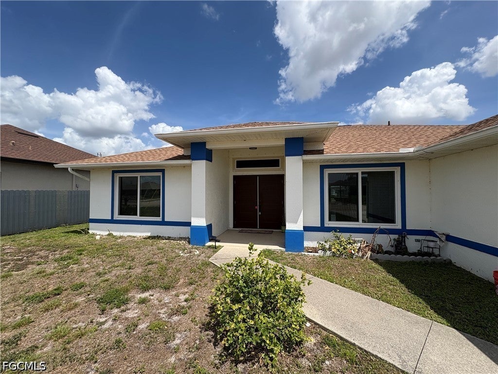 1417 NE 4th Place — photo