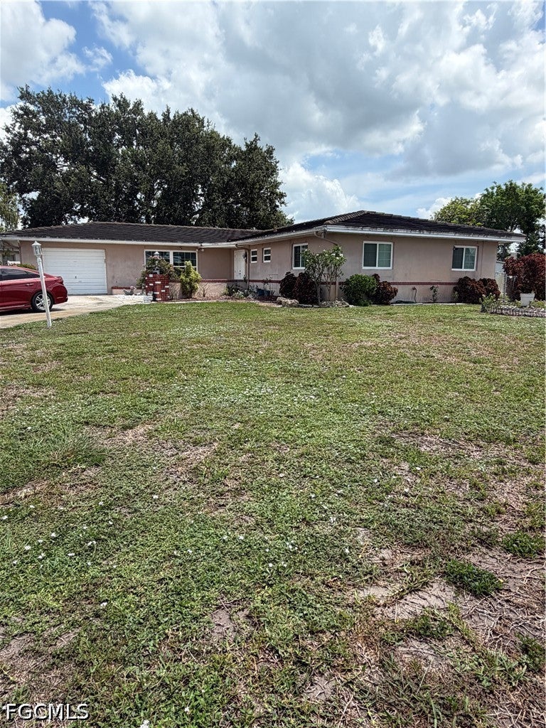 225 Lake Drive — photo