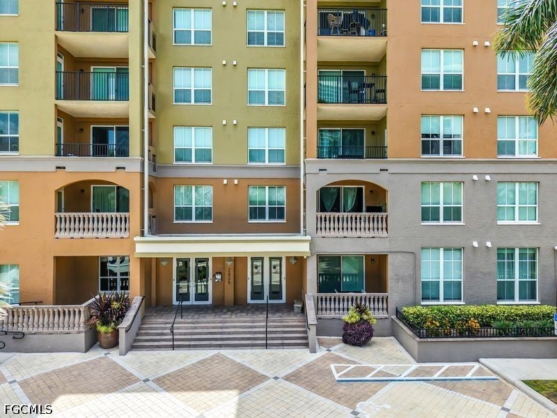 2825 Palm Beach Boulevard 216 — photo