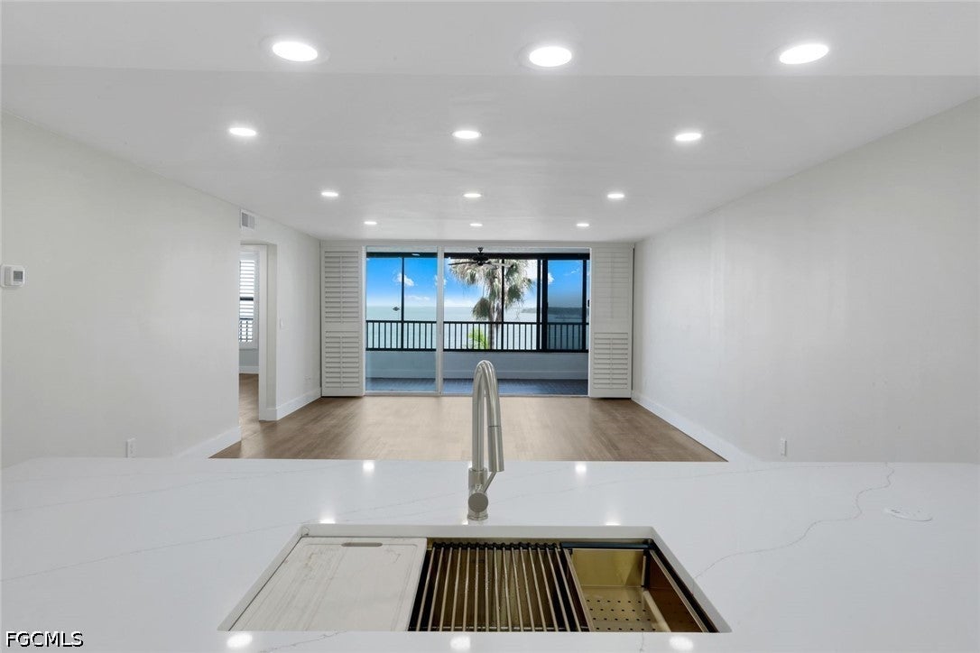 15021 Punta Rassa Road 401 — photo