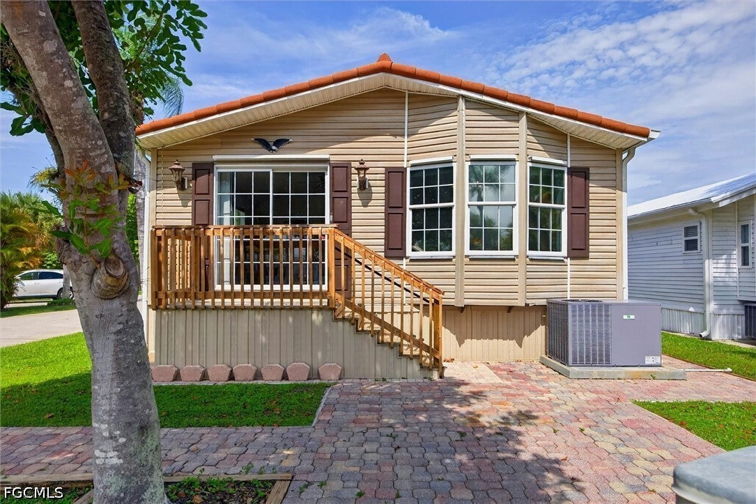 10753 Yellow Rail Circle — photo