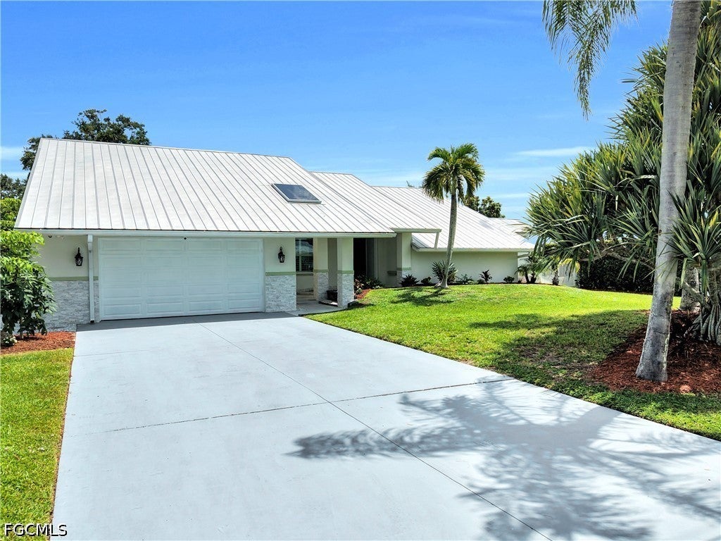 13808 River Forest Drive — photo