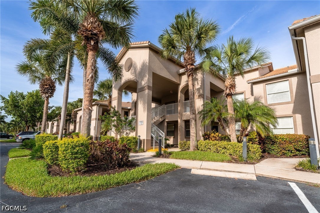 19980 Barletta Lane 923 — photo
