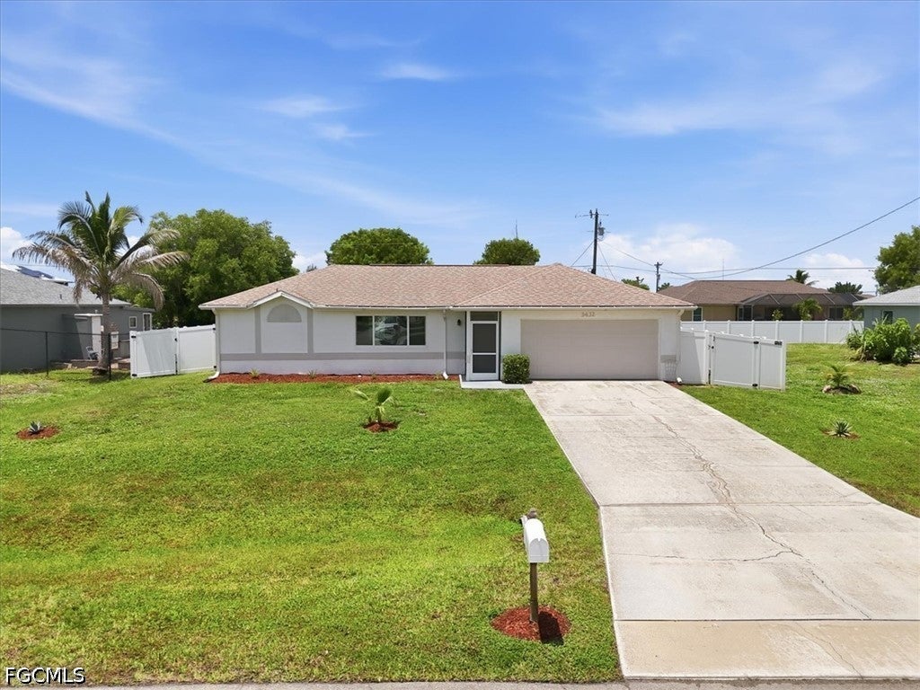 3432 SW 14th Place — photo