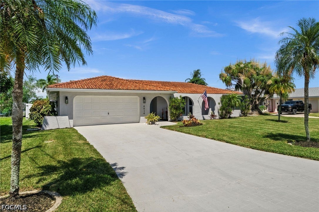 4914 Sorrento Court — photo