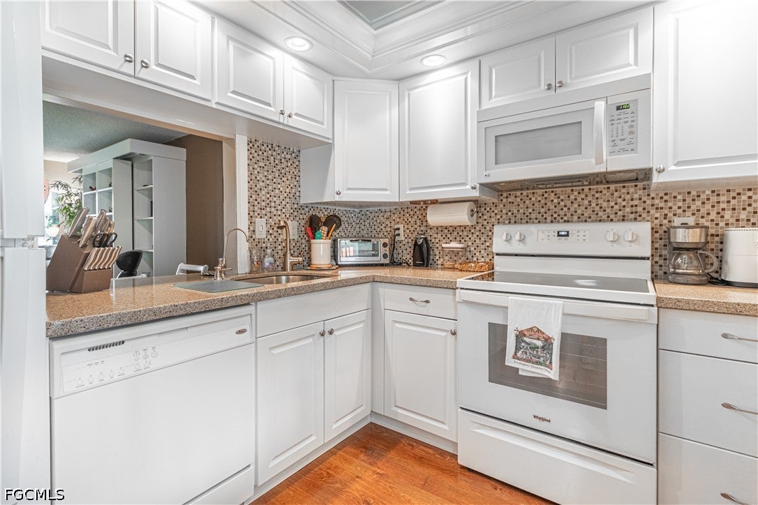 1700 Pine Valley Drive 319 — photo