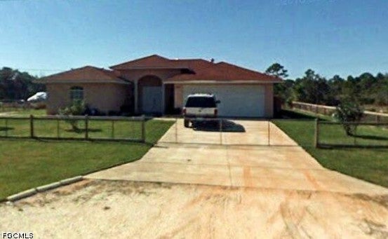 2405 Mink Road — photo