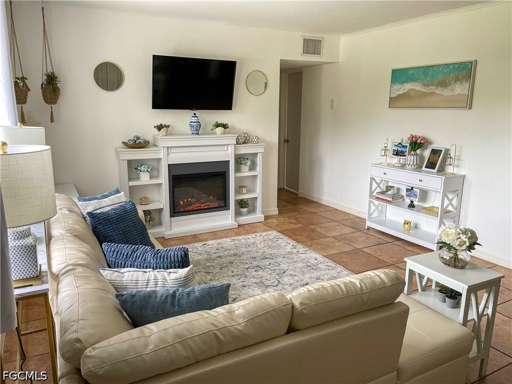 1612 Coronado Road — photo