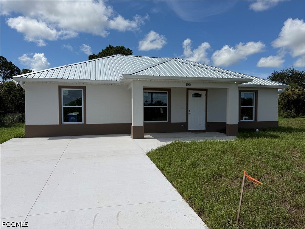 105 Concord Loop — photo
