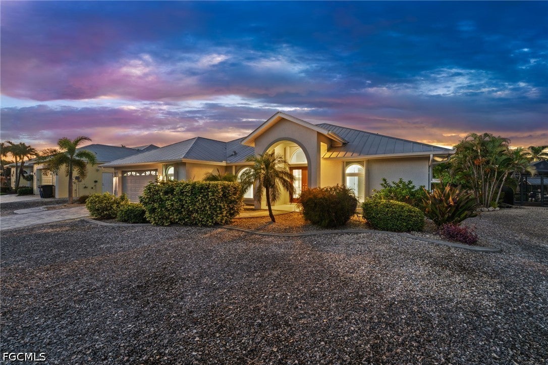 3795 Manatee Drive — photo