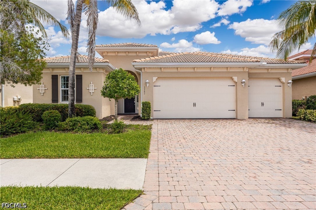 3987 Ashentree Court — photo