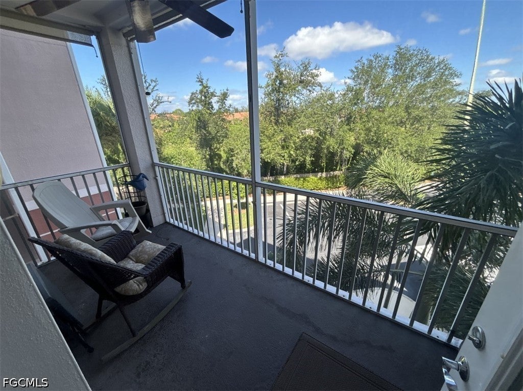 11711 Pasetto Lane 309 — photo