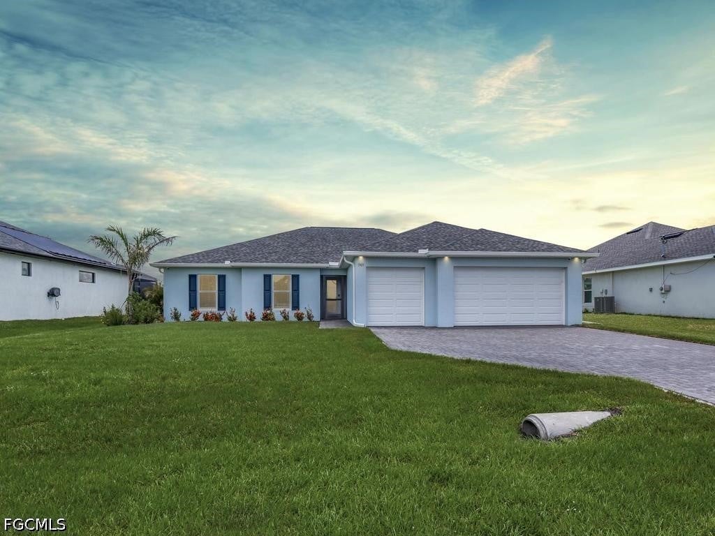 3505 SW 8th Court — photo