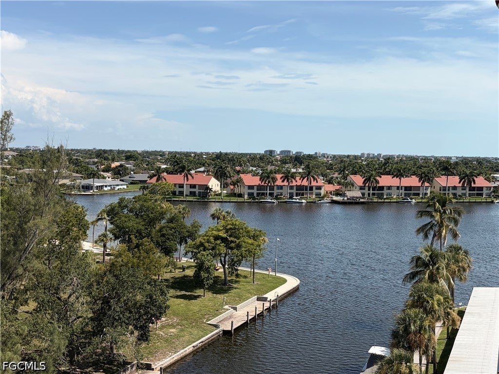 4803 Sunset Court 606 — photo