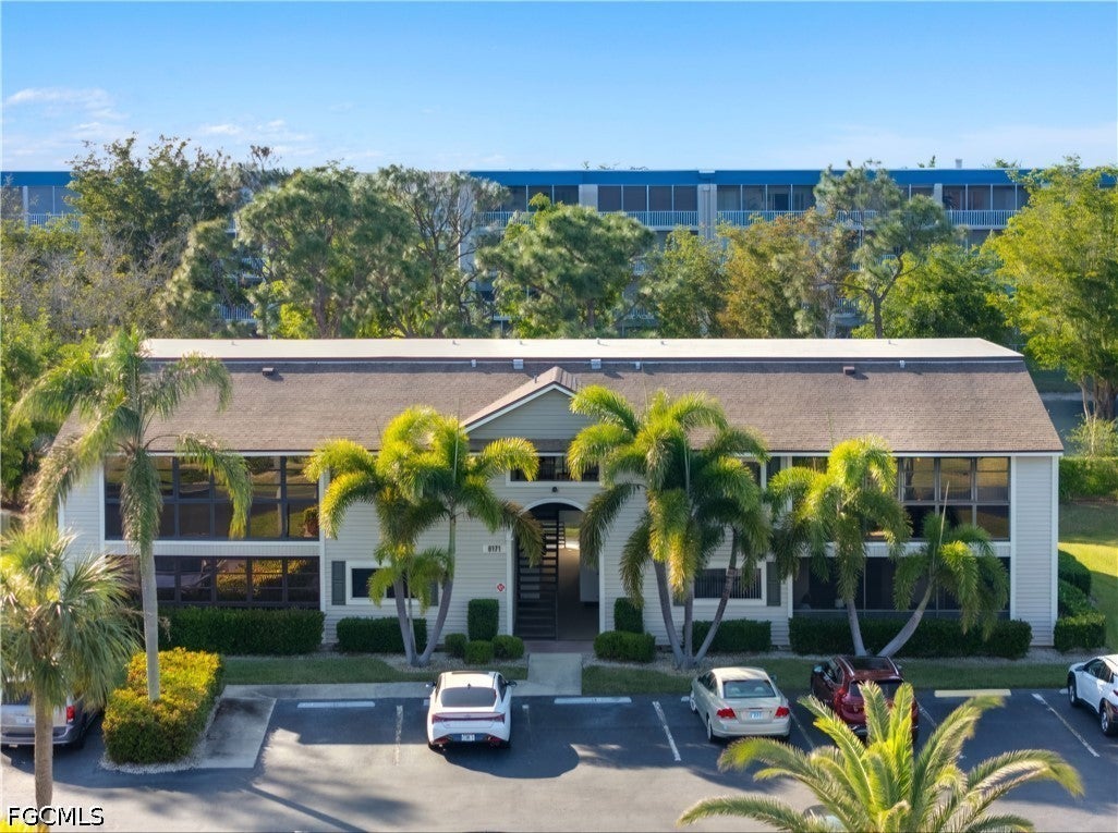 8171 S Woods Circle 8 — photo
