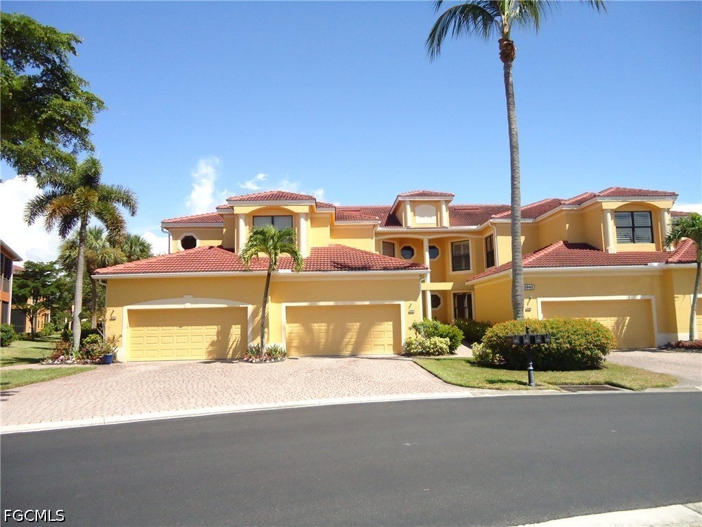 15940 Prentiss Pointe Circle 101 — photo