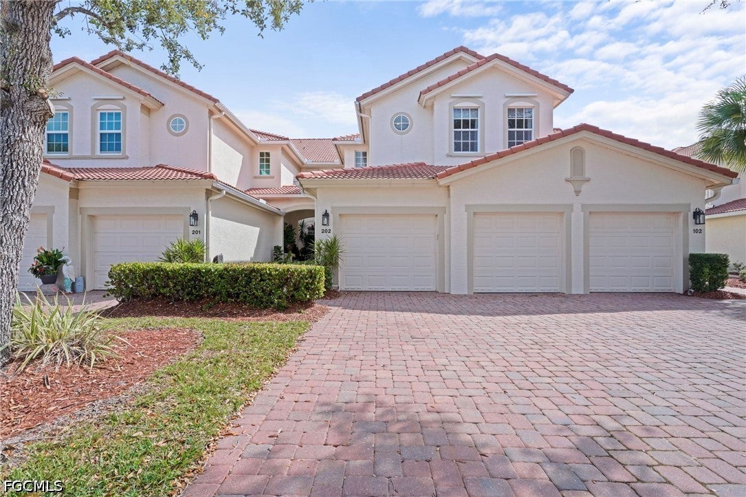 16137 Mount Abbey Way 202 — photo