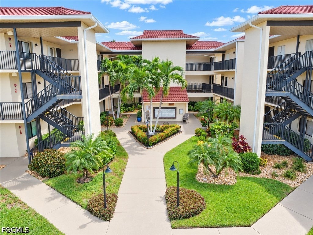11220 Caravel Circle 308 — photo