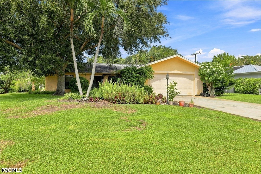 4448 Beechwood Lake Drive — photo