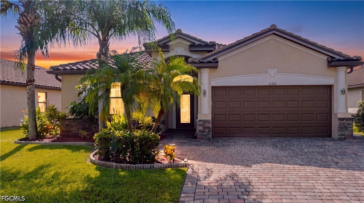 11318 Red Bluff Lane — photo
