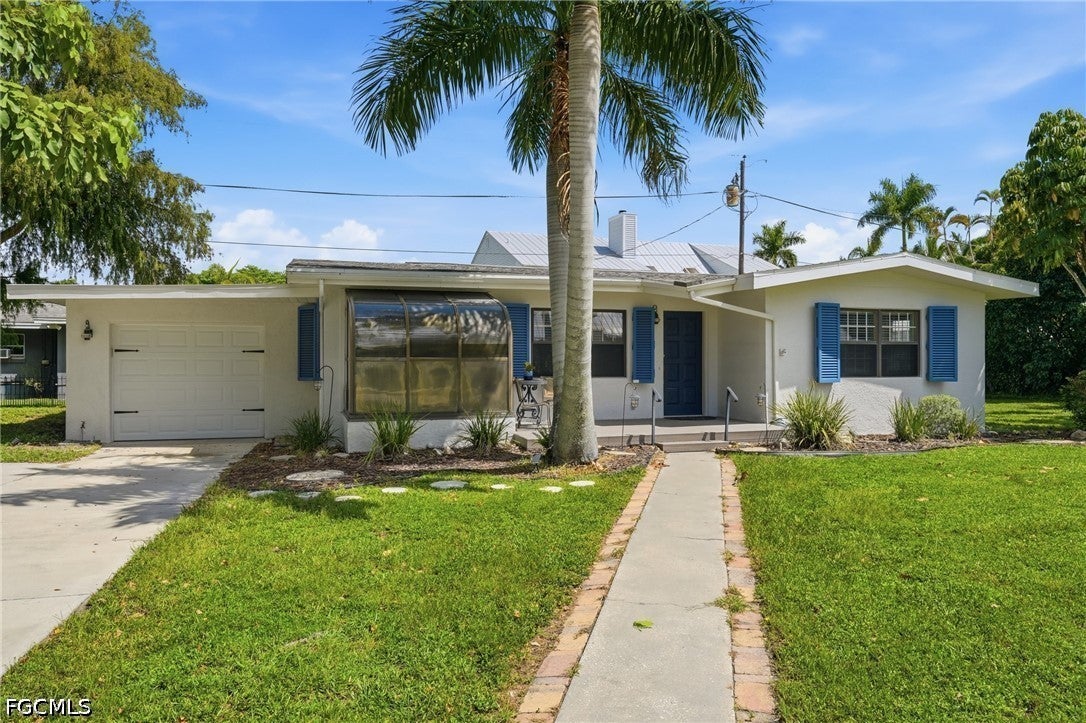 1421 Olmeda Way — photo