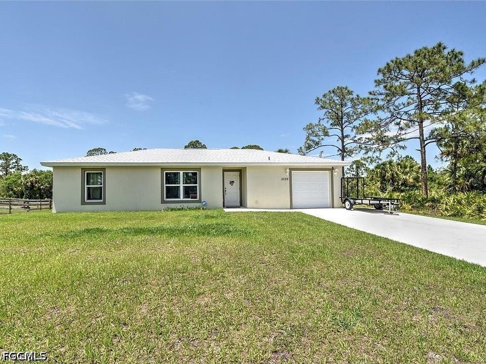 5029 W Hummingbird Drive — photo