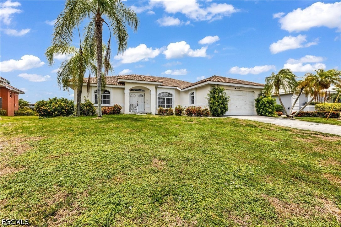 1352 Pine Siskin Drive — photo