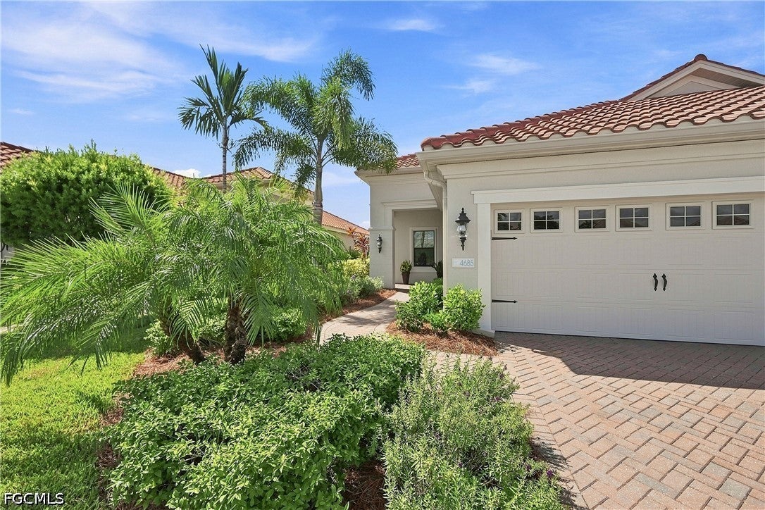 4685 Watercolor Way — photo
