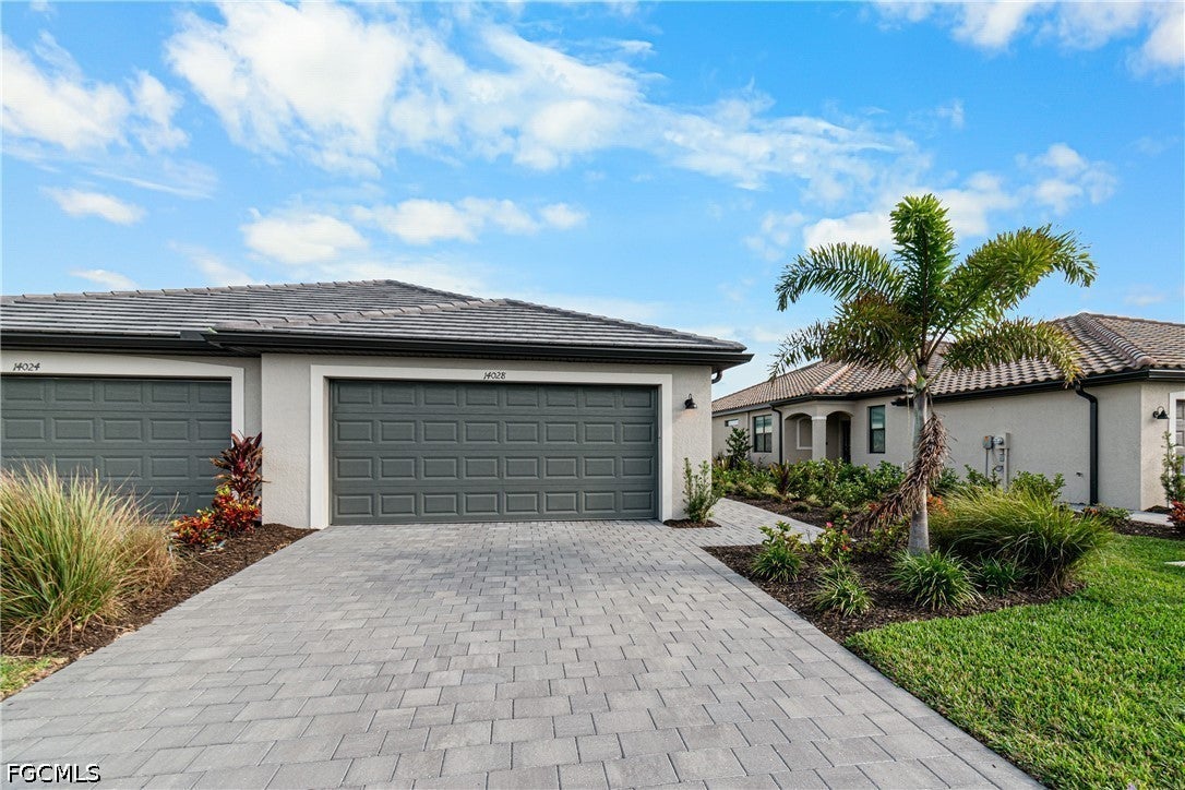 14028 Hunter Oak Drive — photo