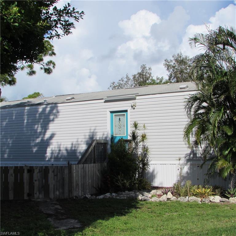11311 Stringfellow Rd, Bokeelia, FL 33922 — photo 2