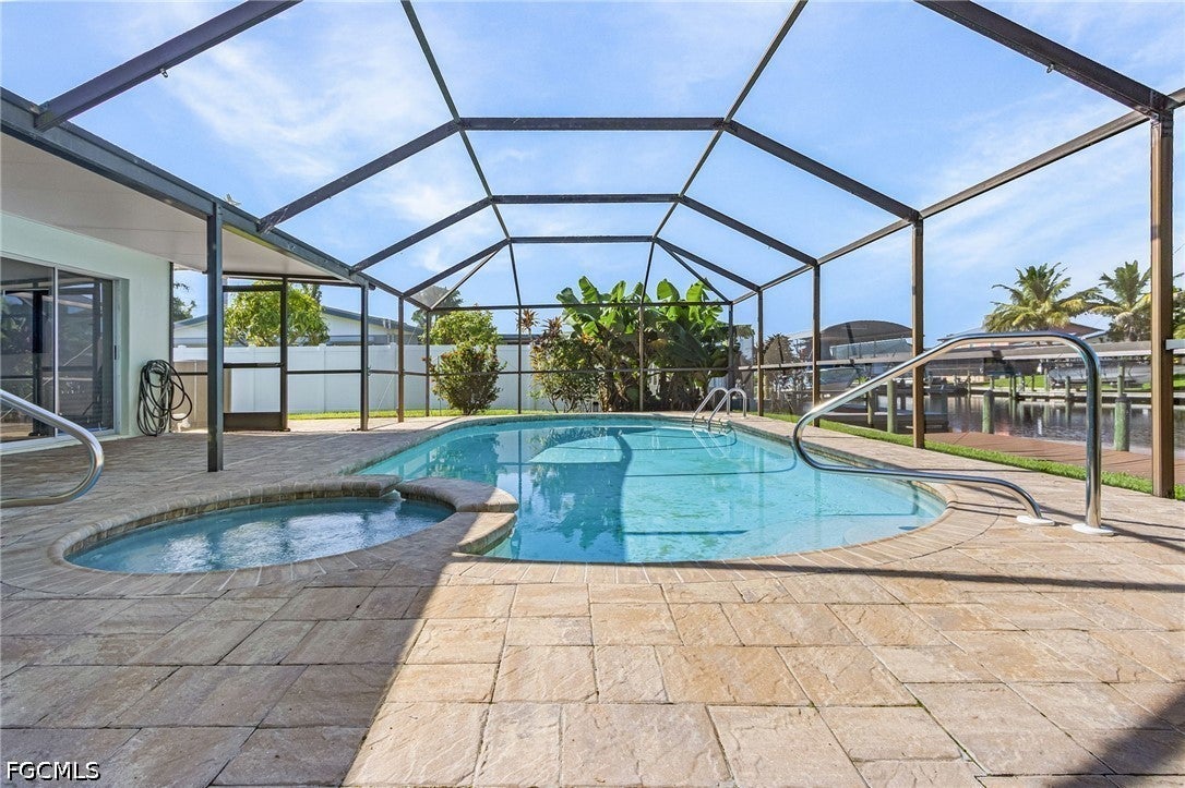 2215 Cape Way — photo