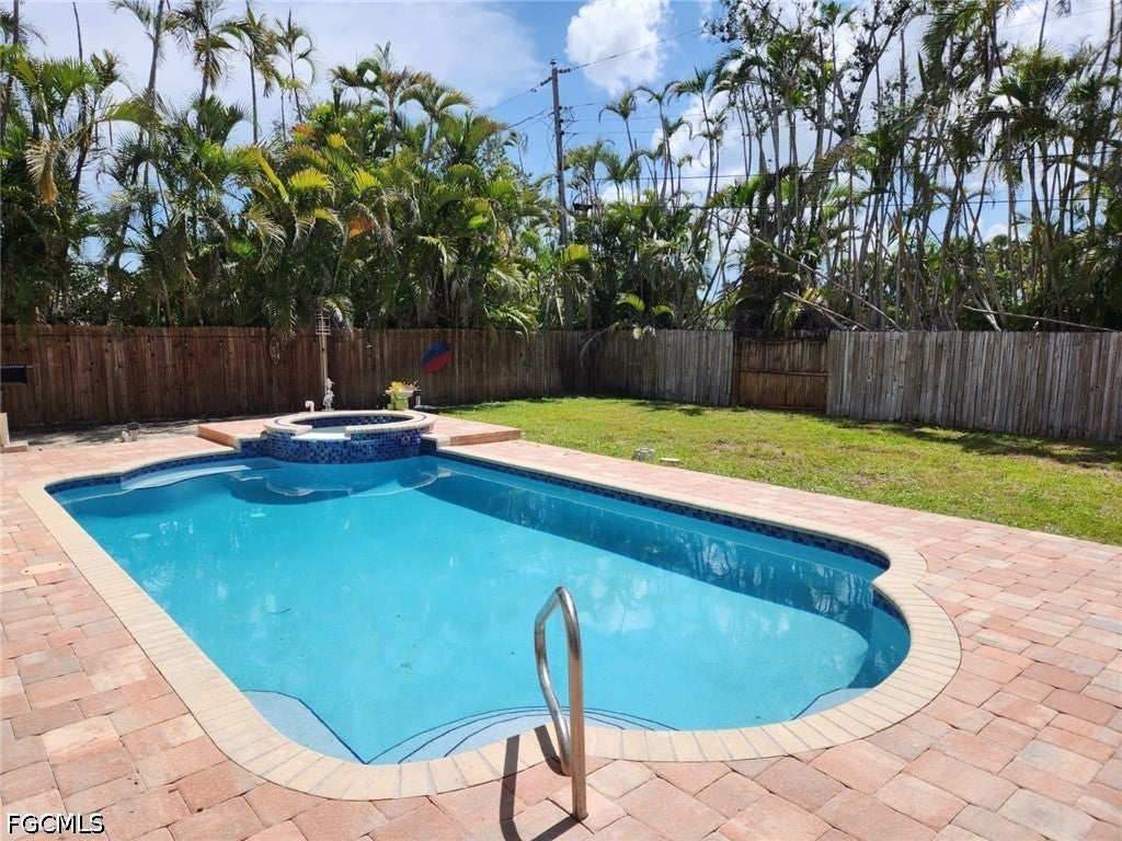 15410 Allen Way — photo
