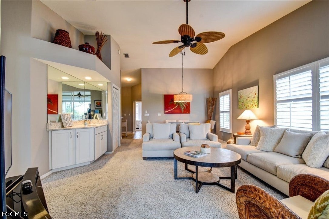 182 Newport Drive 1007 — photo