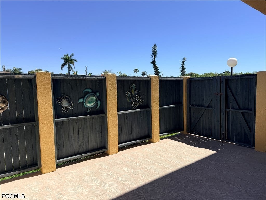 Home in Cape Coral, FL 33904 — photo 3