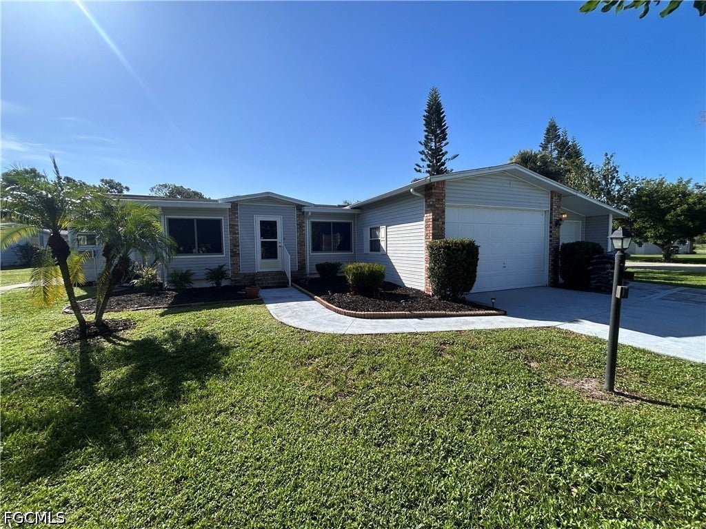 10561 Lake Loop Road 37M — photo