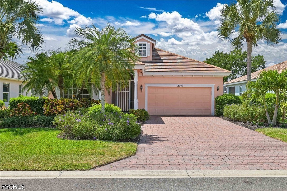 15289 Yellow Wood Drive — photo