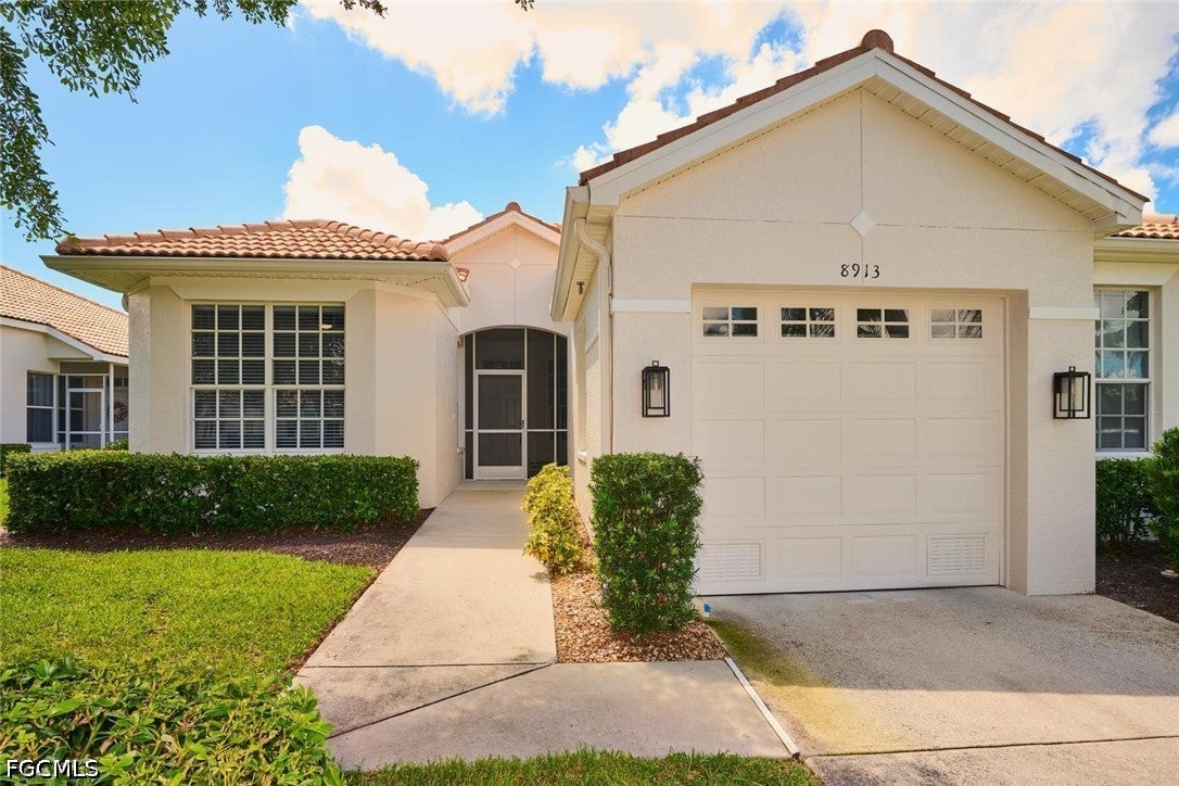 8913 Bristol Bend — photo