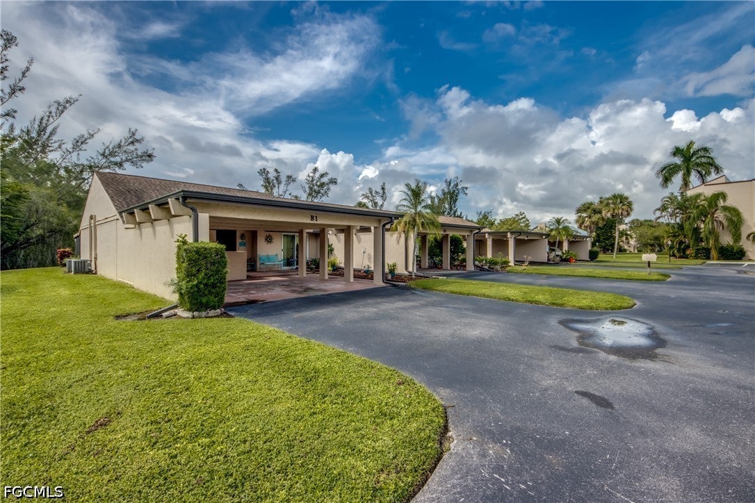 3130 Shorewood Lane 1 — photo