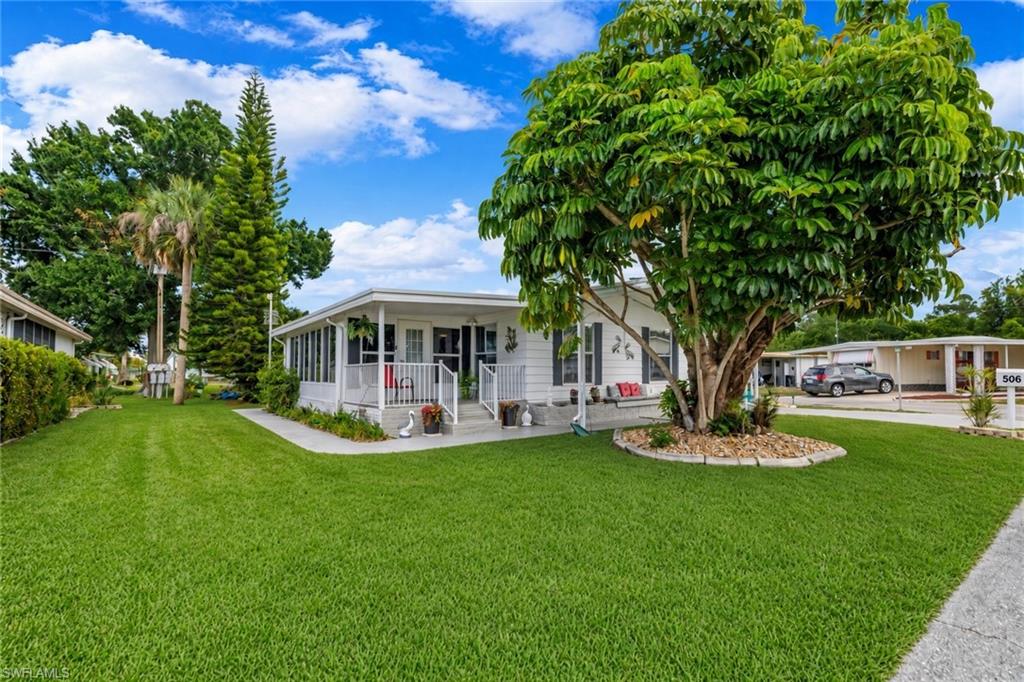 506 Blossom Ct — photo