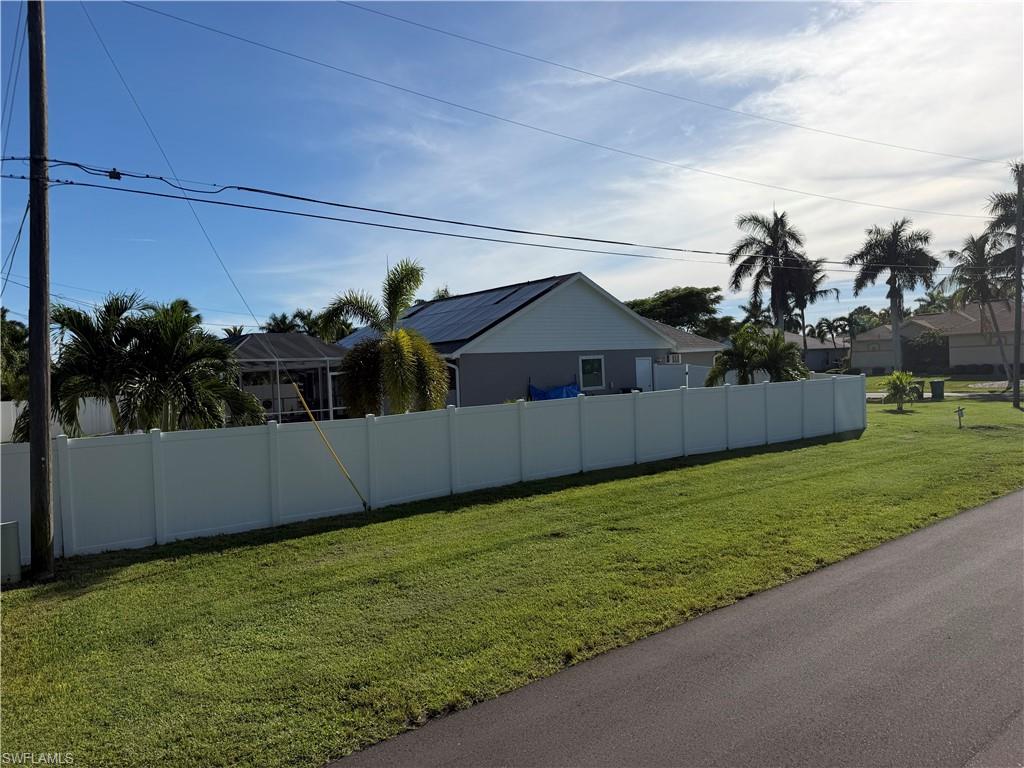 Home in Cape Coral, FL 33914 — photo 3
