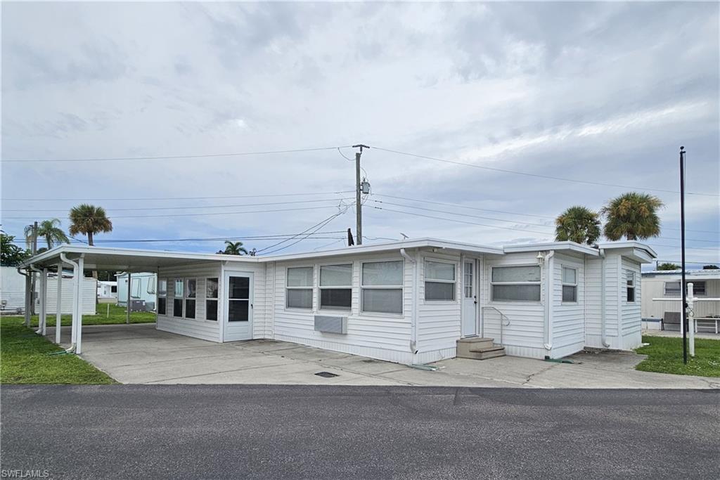5558 Palm Beach Blvd 69 — photo