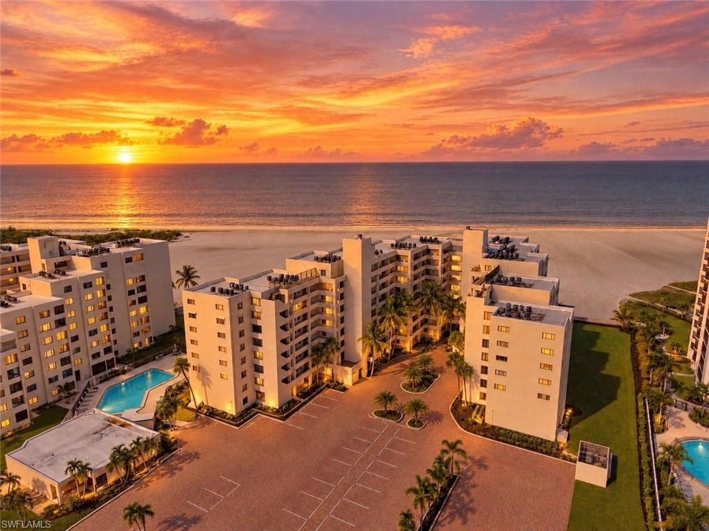 6660 Estero Blvd 303 — photo
