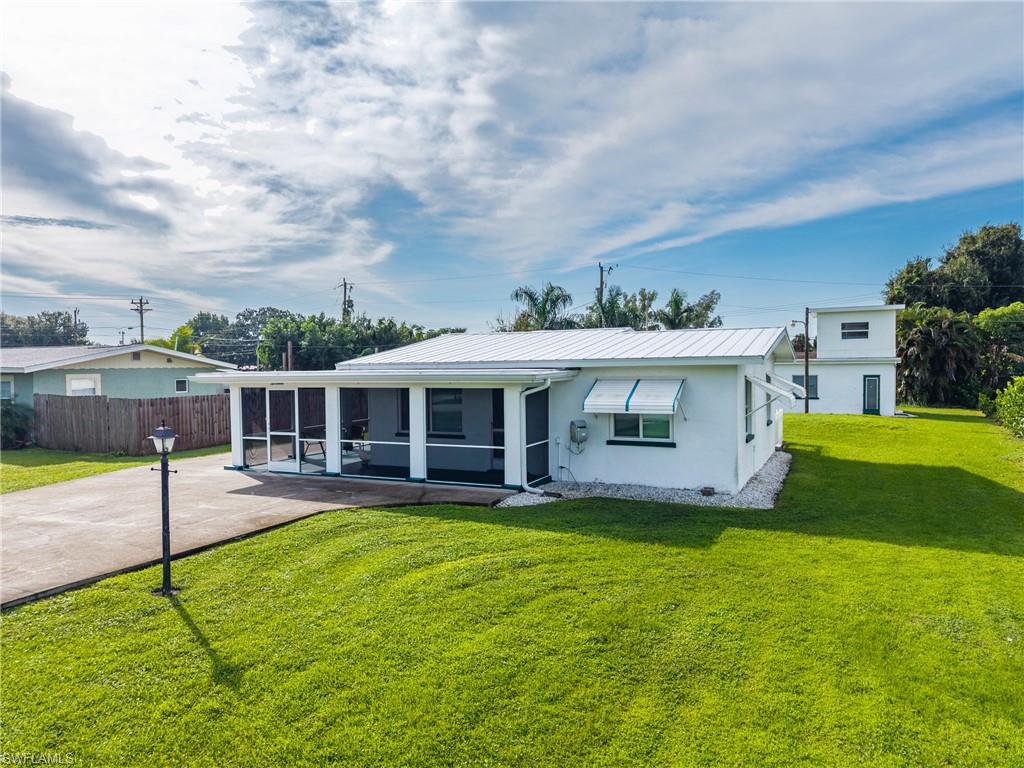 17 Victoria Dr — photo
