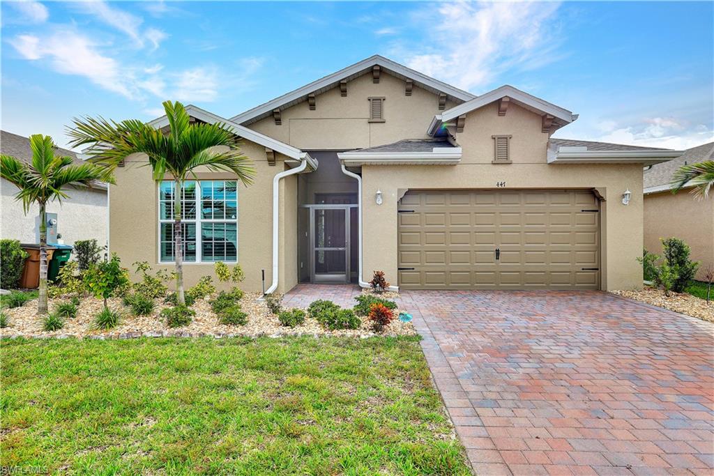 447 Spring Hill Lake Loop — photo