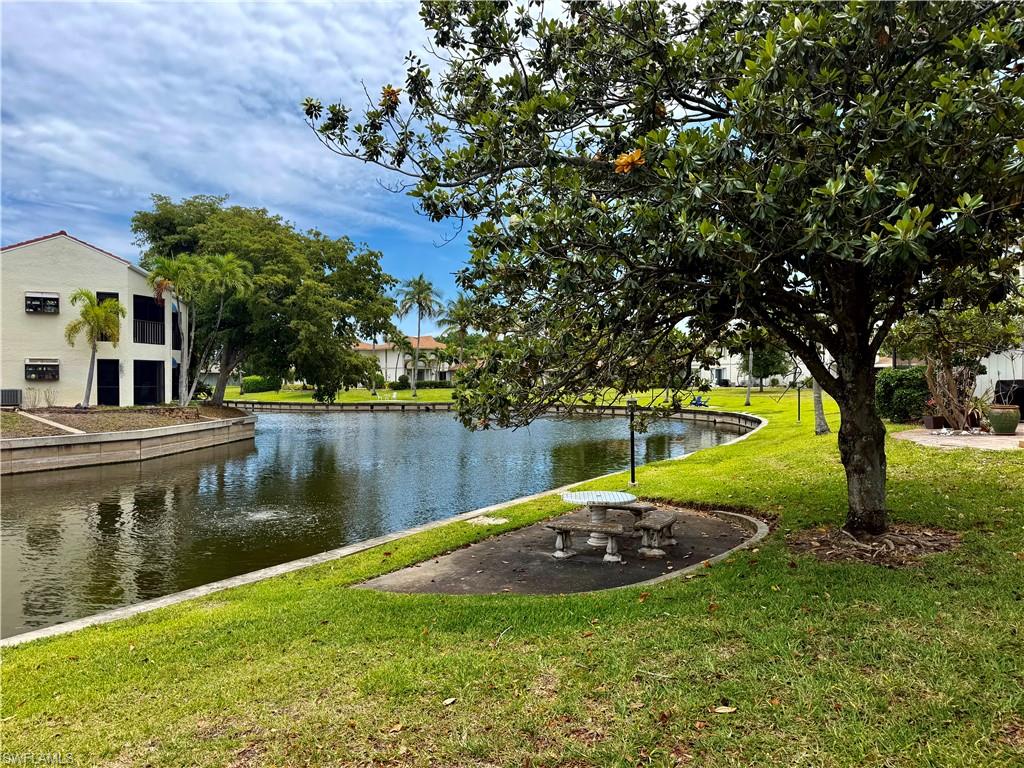 4277 Island Cir Unit 1 — photo
