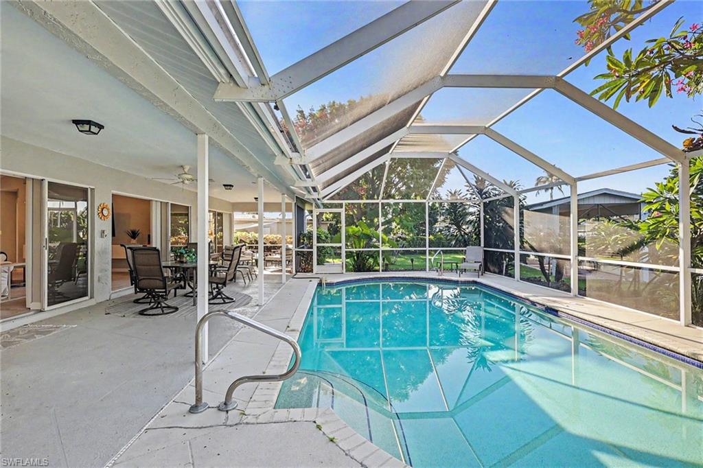 330 Bamboo Dr — photo